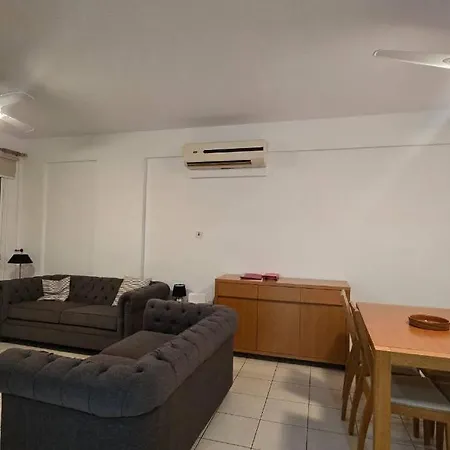 Апартаменты Hesperides Gardens, Spacious 2 Bedroom Пафос